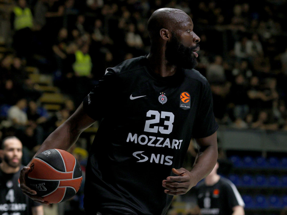 Tonje Džekiri, košarkaš Partizana