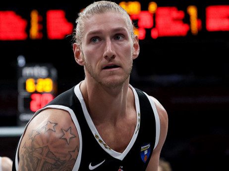 Partizan zvaničnim saopštenjem pojasnio odluku u suspenziji Osetkovskog