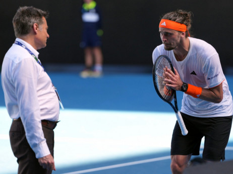 (VIDEO) Zverev objasnio nervozu posle maratona sa Alkarazom: Medicinski tajm-aut zbog grčeva? To nije dozvoljeno...