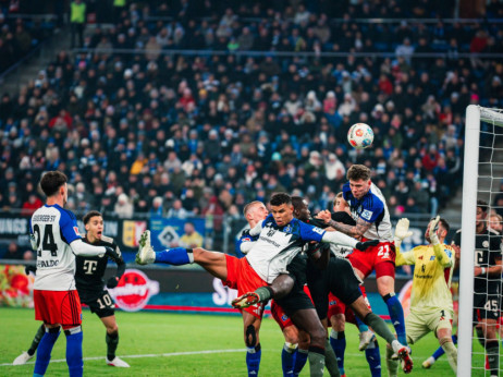 (VIDEO) Konačno i Hamburg da ne doživi katastrofu protiv Bajerna: Vušković golom "ukrao" bod Bajernu