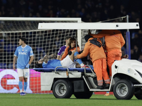 Stradalo koleno: Teška povreda Đovanija Di Lorenca