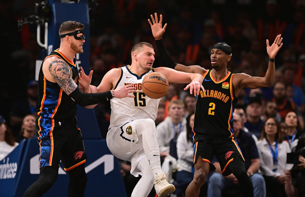 Hartenštajn, Jokić i Gildžas-Aleksander