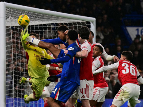 Još samo sat i po borbe za finale Liga kupa: Arsenal u tesnoj prednosti pred novi londonski derbi