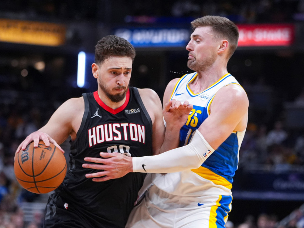 Alperen Šengun, košarkaš Hjustona, protiv Indijane