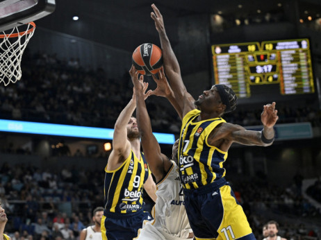 Hapoel i Panatinaikos vrebaju NBA tržište: Jabusele i Hejs-Dejvis na meti, Atinjani traže spas sezone