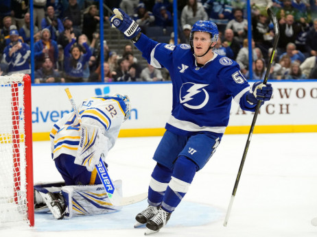 Pregled NHL lige: Kolumbus dominira pred olimpijsku pauzu, nezaboravna utakmica na otvorenom u Tampi