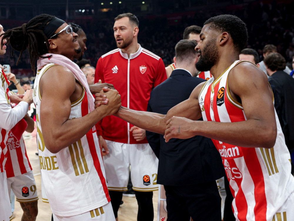 Košarkaši Crvene zvezde, slave jednu od pobeda u Evroligi