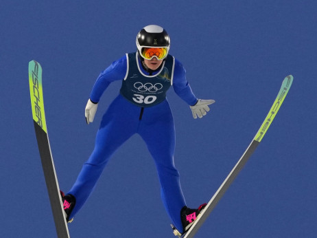 Tema "Penisgejt" ski skakača pred start ZOI: Doping, domišljatost ili samo mit?