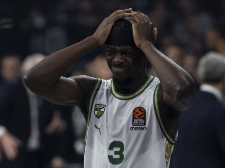 Francisko nezadovoljan odlukom sudija na meču Partizana i PAO: Slukasu se ovo nikada ne svira!