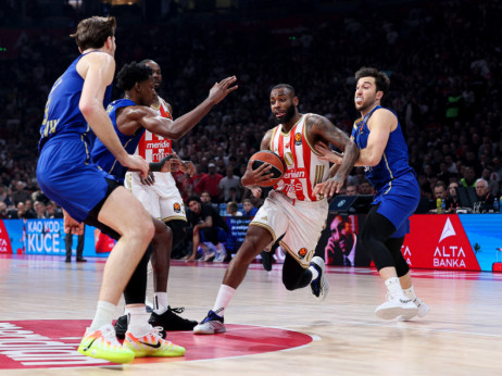 (UŽIVO) 2/4: Crvena zvezda - Makabi Tel Aviv: Gosti vode na kraju prve četvrtine