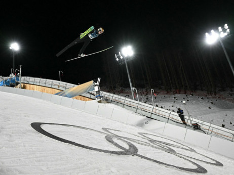 Norvežanka Stroem nadmašila Niku Prevc i stigla do zlata na maloj skakaonici