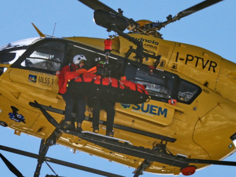 Jauci se čuli sa staze: Lindzi Von helikopterom hitno prebačena u bolnicu