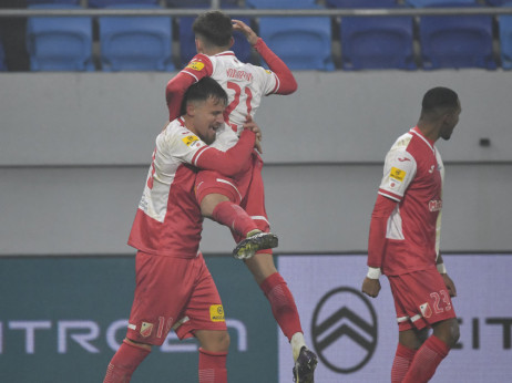 Vojvodina "petardirala" Mladost: Lučanci izgubljeni, pred očima Veljka Paunovića