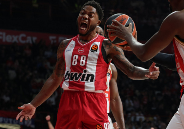 Olimpijakos jači od Šakotinog AEK-a u derbiju Atine