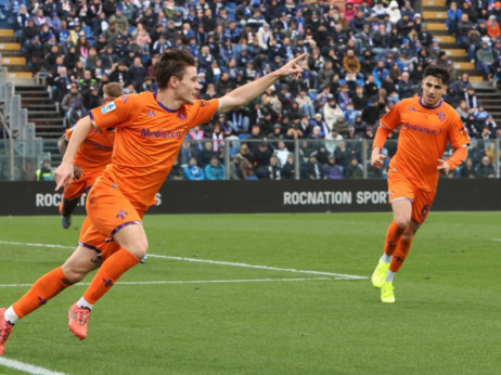 (VIDEO) "Viole" utišale Komo: FIorentina slavila na jezeru i napravila veliki korak u borbi za opstanak