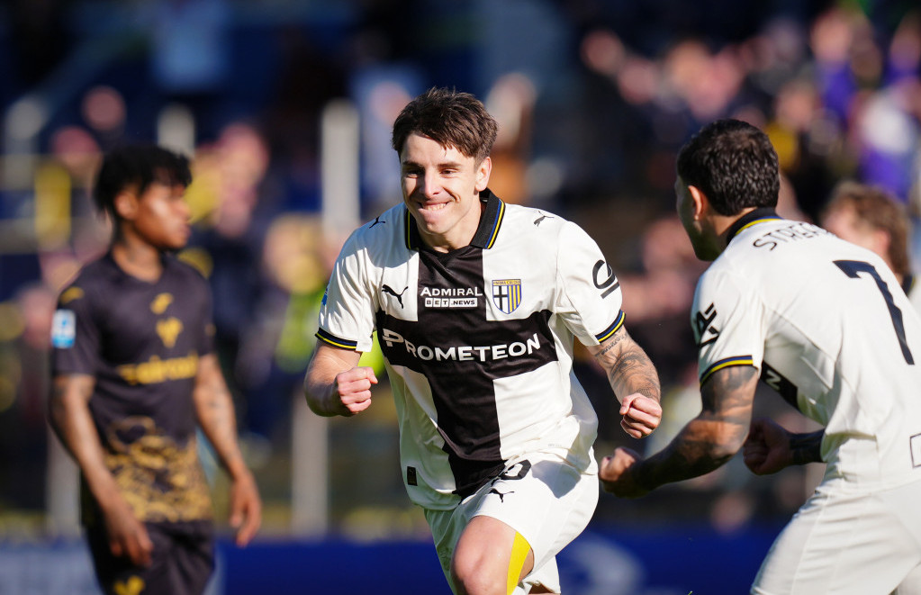 Adrian Bernabe (Parma)
