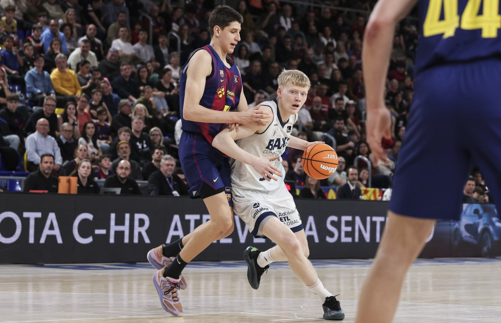 Nikola Kusturica na meču sa Manresom