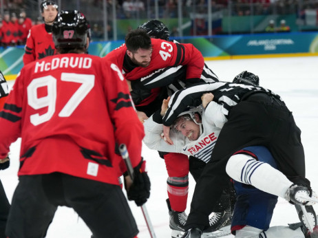 Pjer Krinon je prvi "razbojnik" ZOI 2026: Izazvao prvu tuču od 1998.