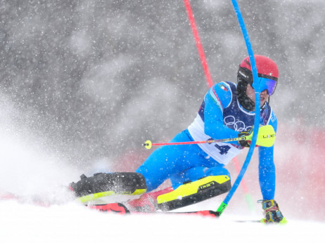 Vinacer samokritičan posle nezavršene trke slaloma: Nisam uspeo da iznesem pritisak kod kuće