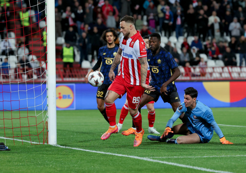 Timi Maks Elšnik u duelu sa Nabilom Bentalebom