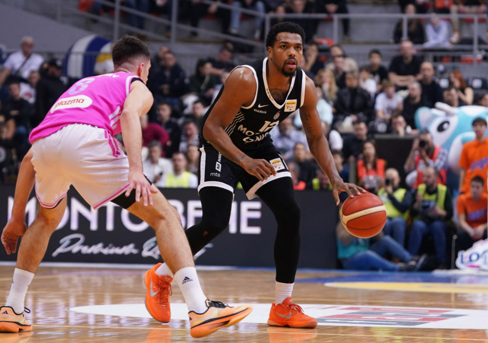 Megina lekcija Partizanu