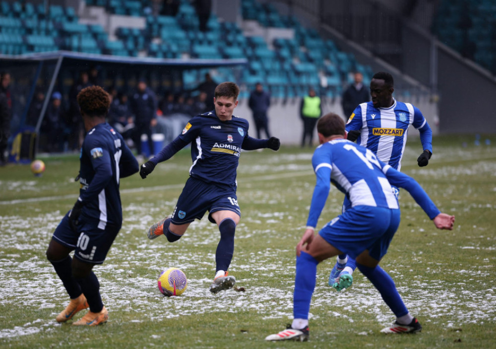Fudbaleri Železničara i OFK Beograda