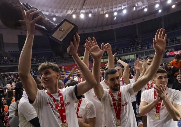 Zvezda u ponedeljak pušta karte za Efes: Podrška navijača za nastavak trijumfalne serije je neophodna