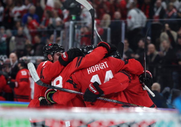 "Zlatni gol" za NAJSJAJNIJE ZLATO na Zimskim olimpijskim igrama: SAD apsolutni vladar hokeja na ledu