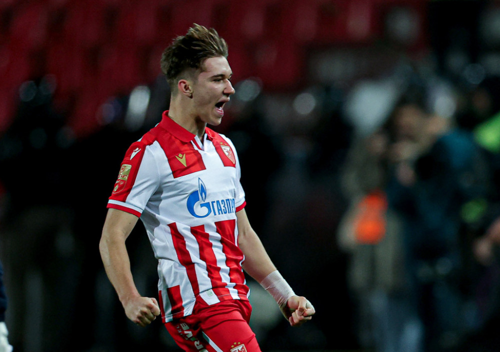 Vasilije Kostov, fudbaler Zvezde