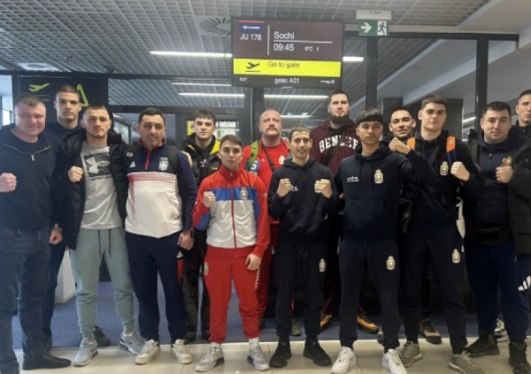 Bokseri Srbije zaustavljeni na aerodromu u Sočiju