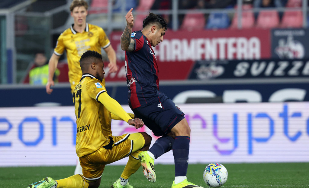 Santijago Kastro je izborio penal za Bolonju