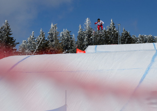 (FOTO) Spektakl na Kopaoniku: Favoriti potvrdili klasu drugog dana Ski kros kupa