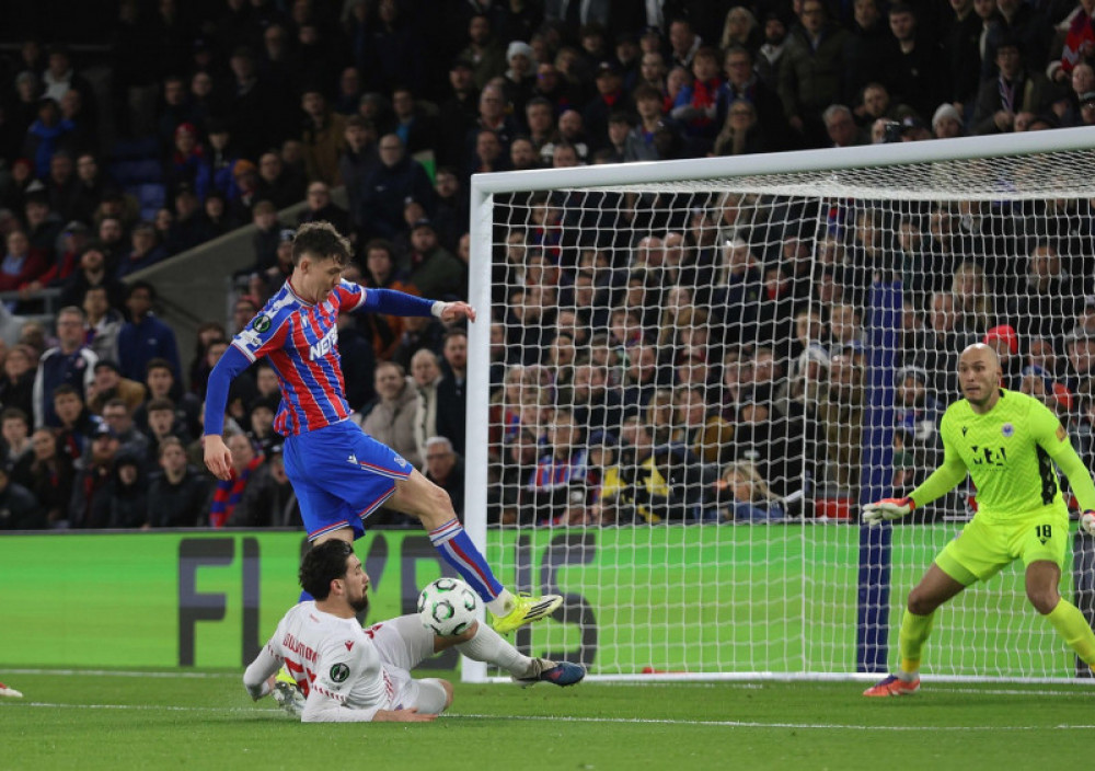 Fudbaleri Zrinjskog i Kristal Palasa