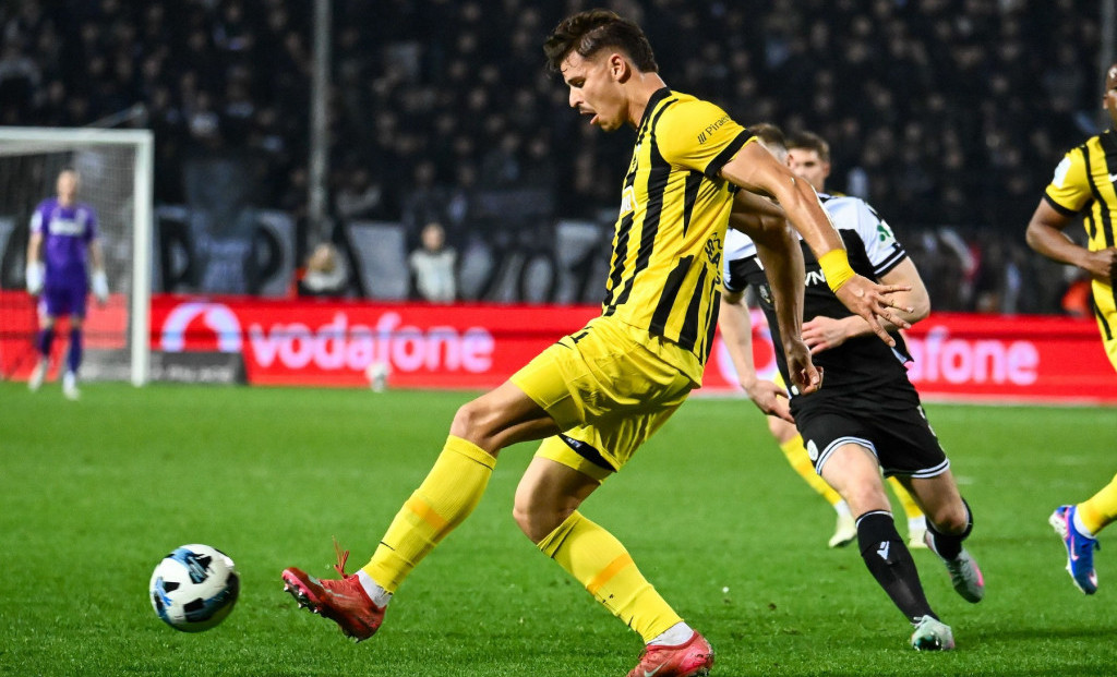 Felipe Relvas, igrač AEK-a