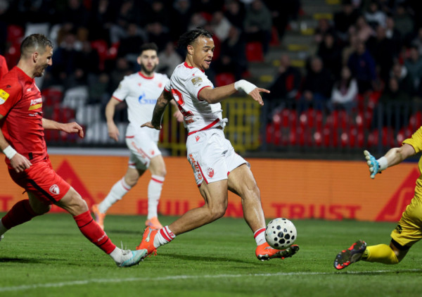 (VIDEO) Zvezda brzo (i lako) prebolela Lil: Crveno-beli preko Kragujevca do +7 na vrhu