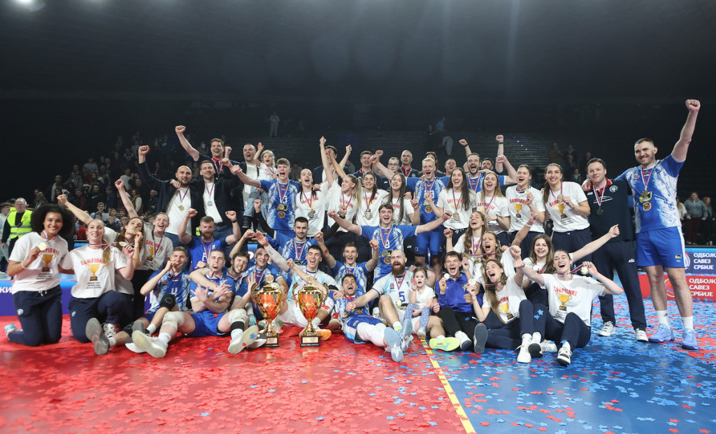 Odbojkaši Spartaka i odbojkašice Uba