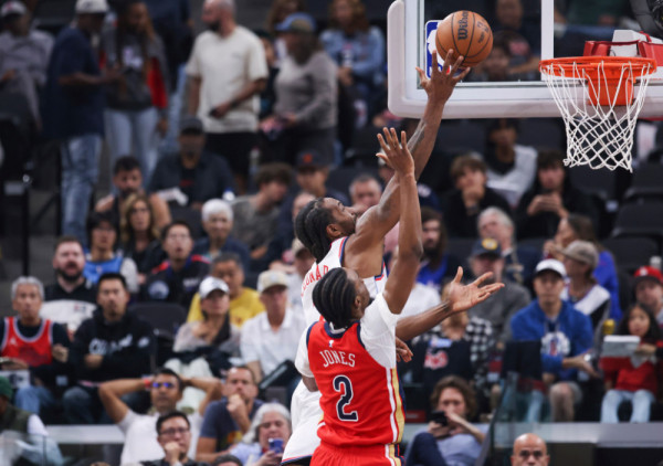 (VIDEO) Bogdanović ponovo van terena: Lenard pokrenuo Kliperse uz ofanzivnu rapsodiju protiv Pelikansa