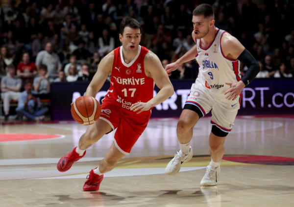 (UŽIVO) Turska - Srbija (2/4): Dvocifrena prednost domaćina