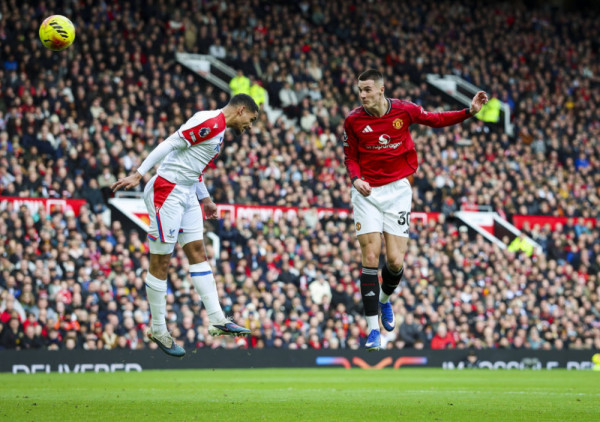 Insajderska priča iz Engleske: Kako su dupla stakla probudila golgetersku zver u Benjaminu Šešku?