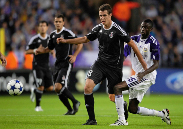 Raća je rekao zbogom: Petrović okačio kopačke o klin