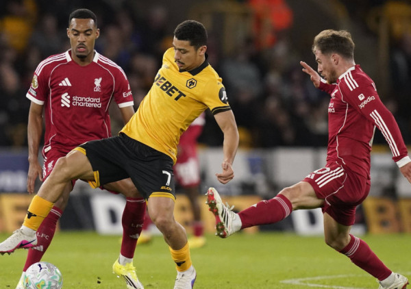 "Vukovi" ujeli i Liverpul, veliki slom šampiona na "Molinou"