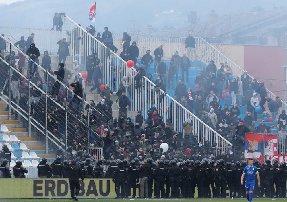 Neredi na Gradskom stadionu u Novom Pazaru