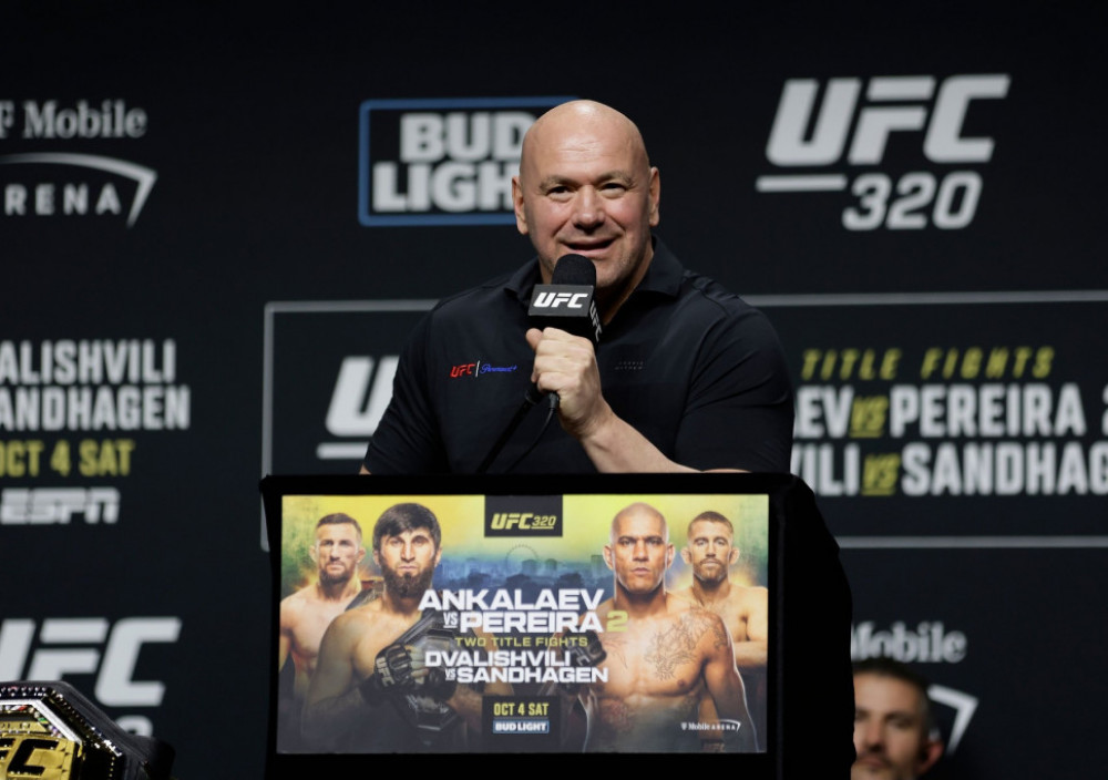 Dejna Vajt spreman da podeli narodu ko će se boriti ispred Bele kuće