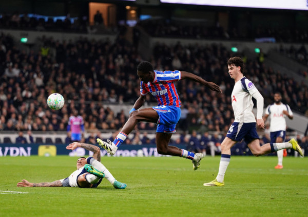 (VIDEO) Bruka Totenhema! Tudorova ekipa ponižena u Londonu, navijači napustili stadion posle trećeg gola Palasa