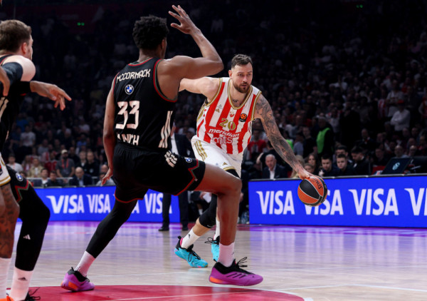 (UŽIVO) Crvena zvezda - Bajern Minhen: Raste prednost Bajerna