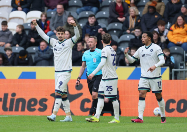(VIDEO) Mihailo Ivanović strelac u pobedi fudbalera Milvola protiv Hala
