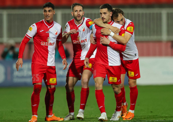 (VIDEO) Ma, šta je ovo?! Projektil Savićevića sa 30 metara u srce Partizana