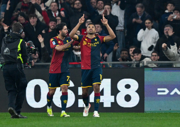 (VIDEO) Glupost Pelegrinija može ozbiljno koštati Romu: Đenova gurnula Komo na četvrto mesto