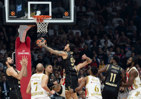 Potpuni raspad: Evroligaš ostao samo sa osmoricom košarkaša