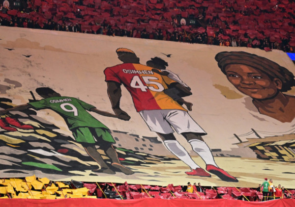 (VIDEO) Emotivni trenutak U Istanbulu: Osimenove suze obišle svet